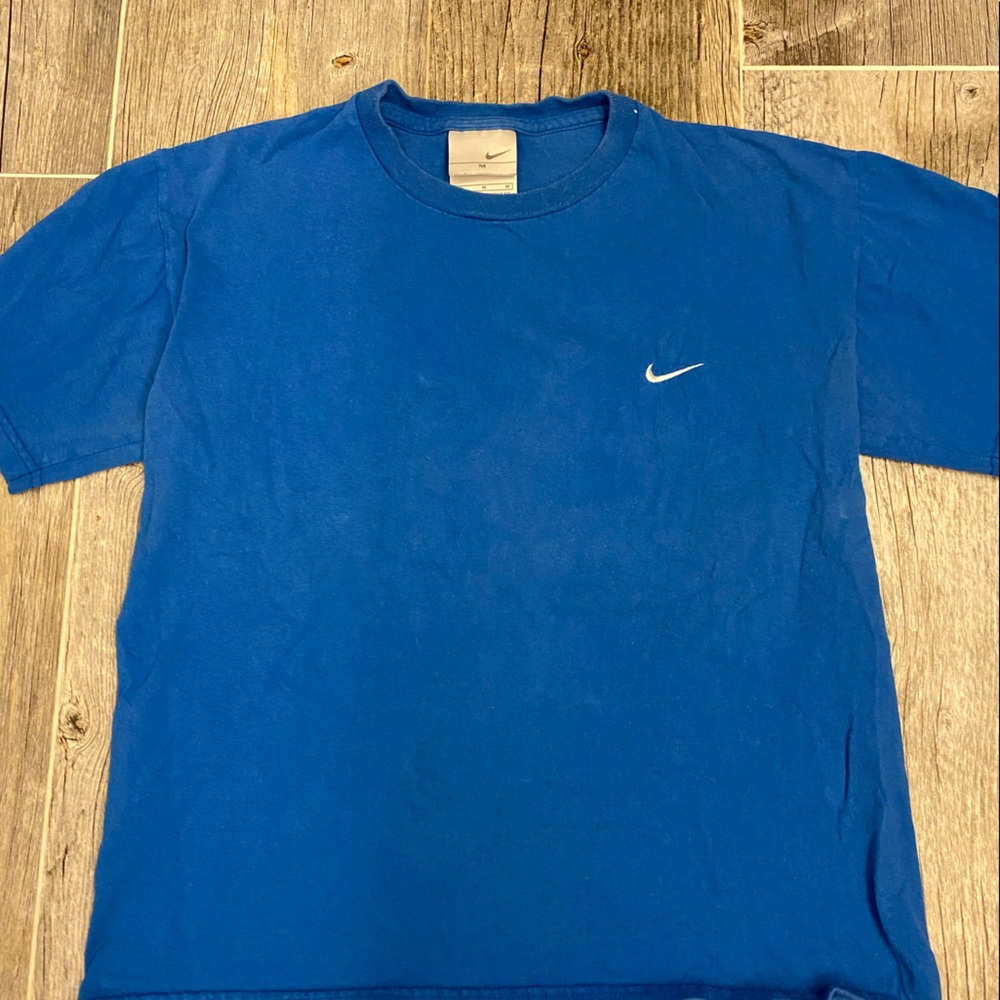 Nike | vintage tee